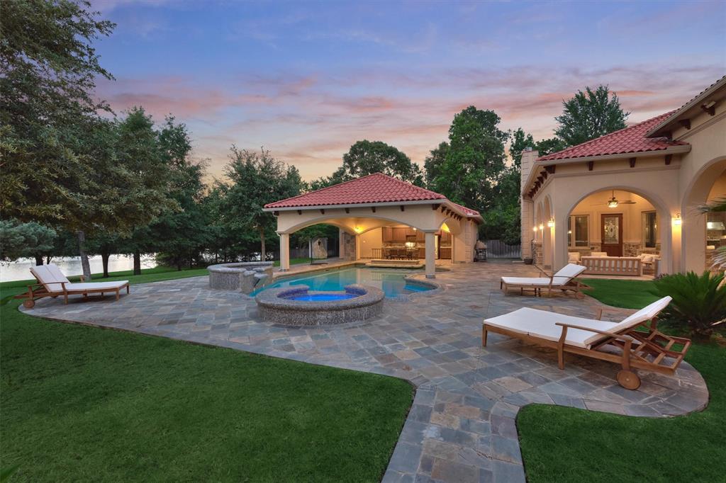 490 Royal Navigator Road