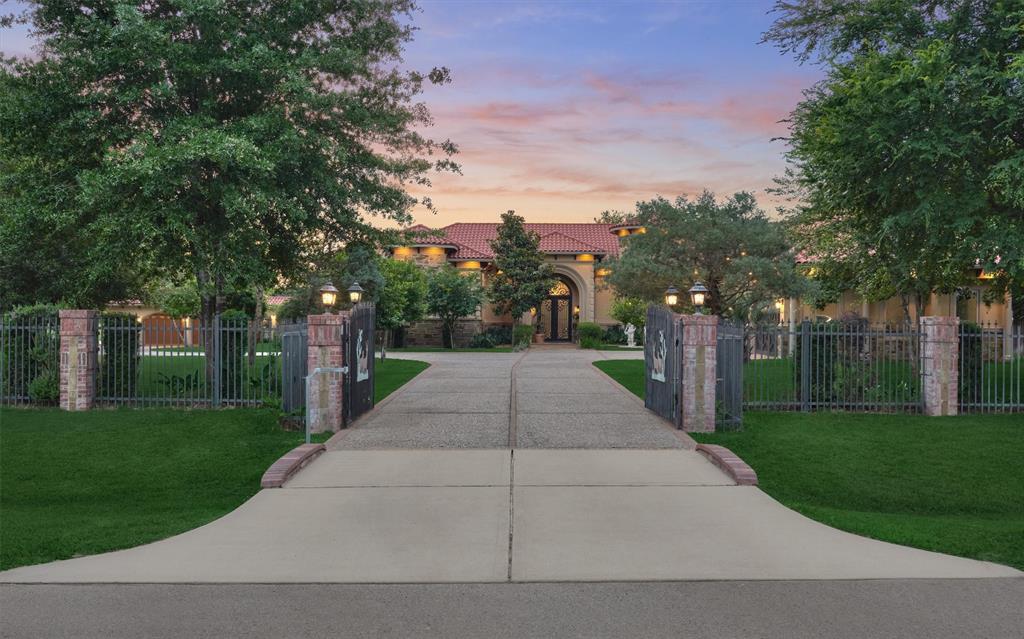 490 Royal Navigator Road