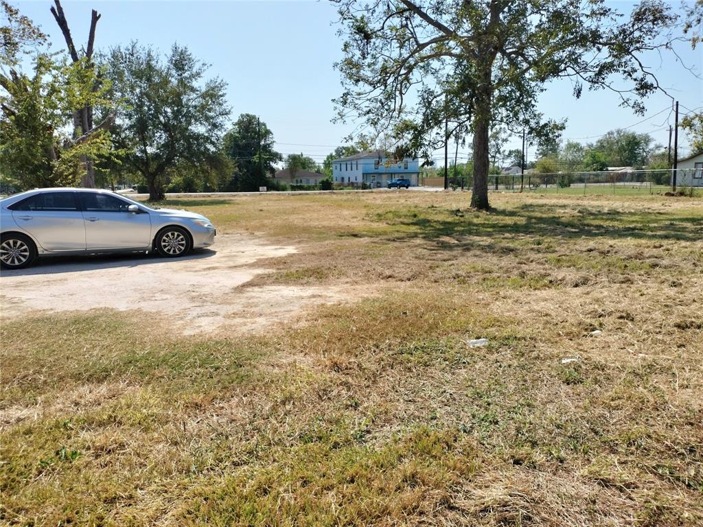 Bennington Corner, Houston, Texas image 1