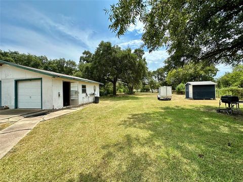 A home in Clute