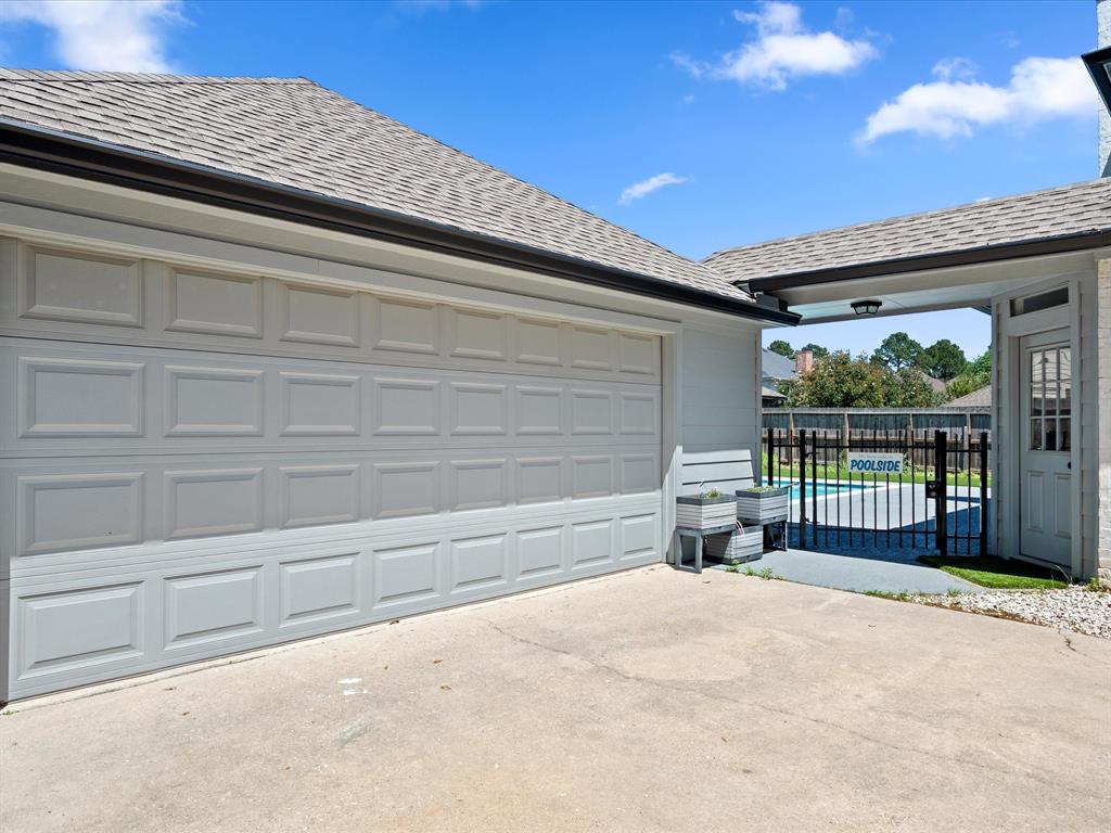 8026 Downington Court, Spring, Texas image 26