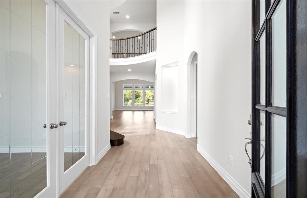 18427 Locke Legacy Court, Cypress, Texas image 2