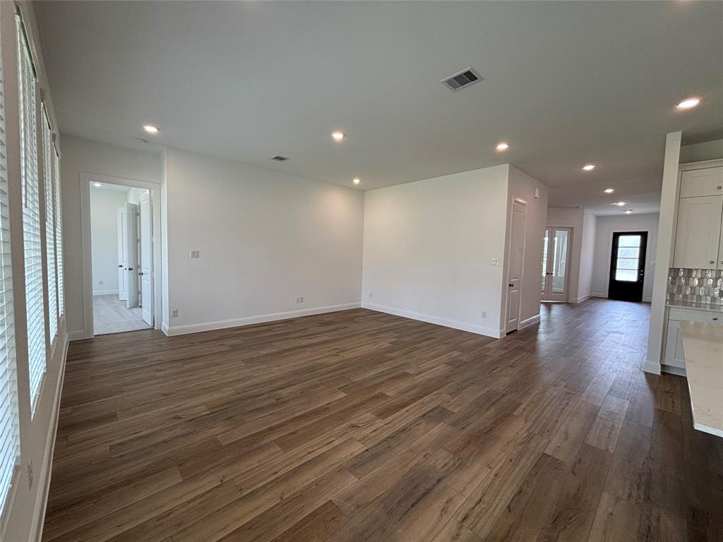 2423 Daisy Meadow Place, Fulshear, Texas image 13