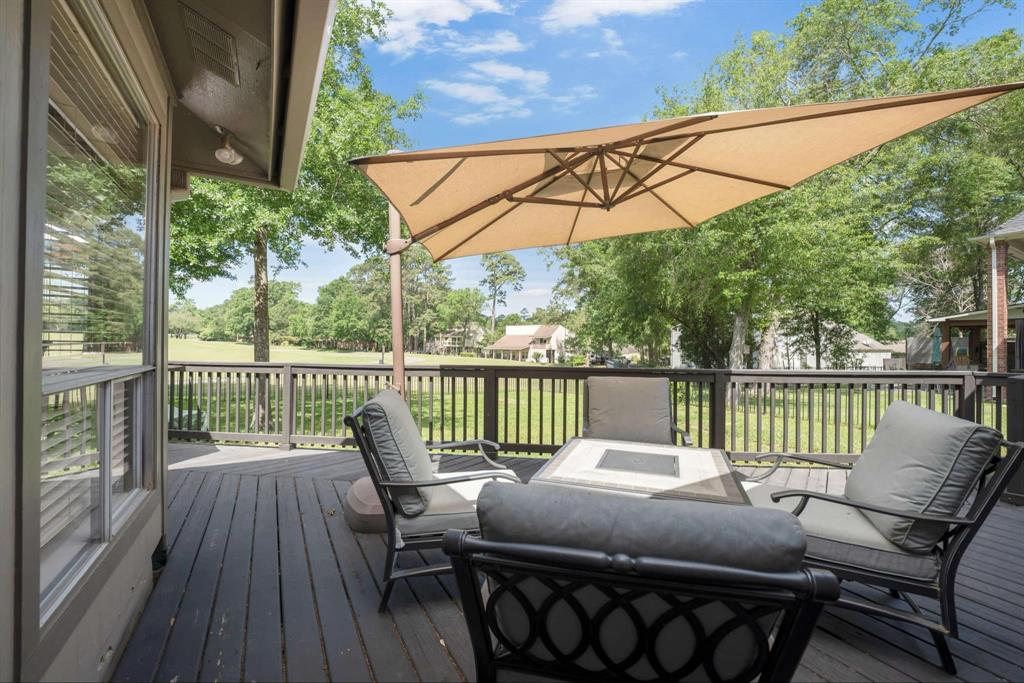 206 Springs Edge Drive, Conroe, Texas image 45