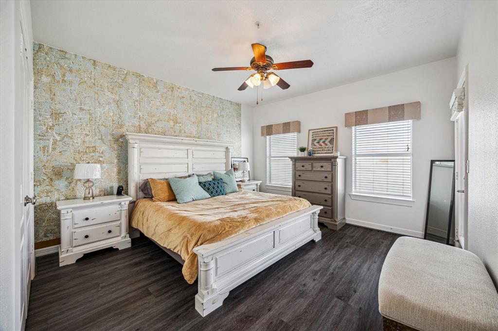 7037 Kingston Cove Ln #315, Willis, Texas image 3