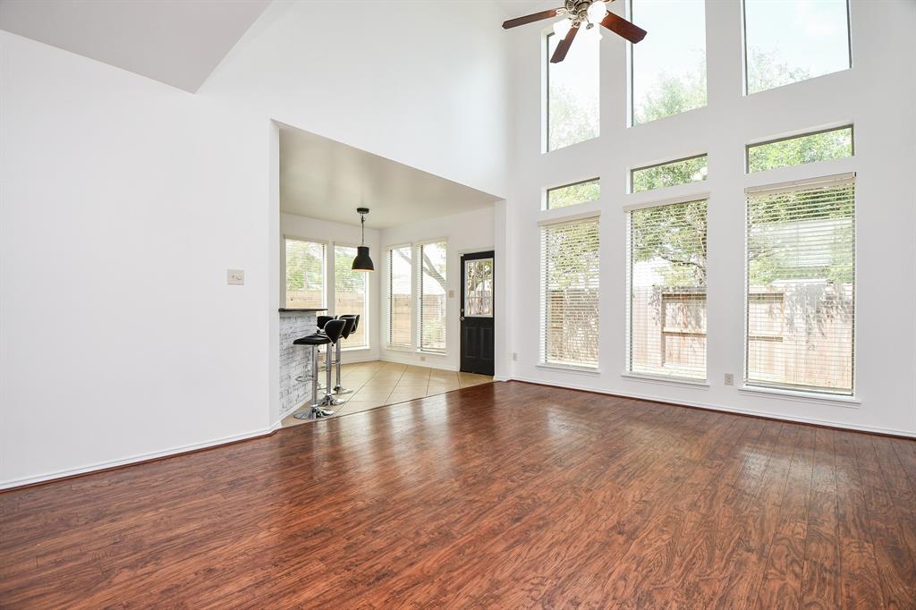 11110 Oriole Creek Lane, Richmond, Texas image 8