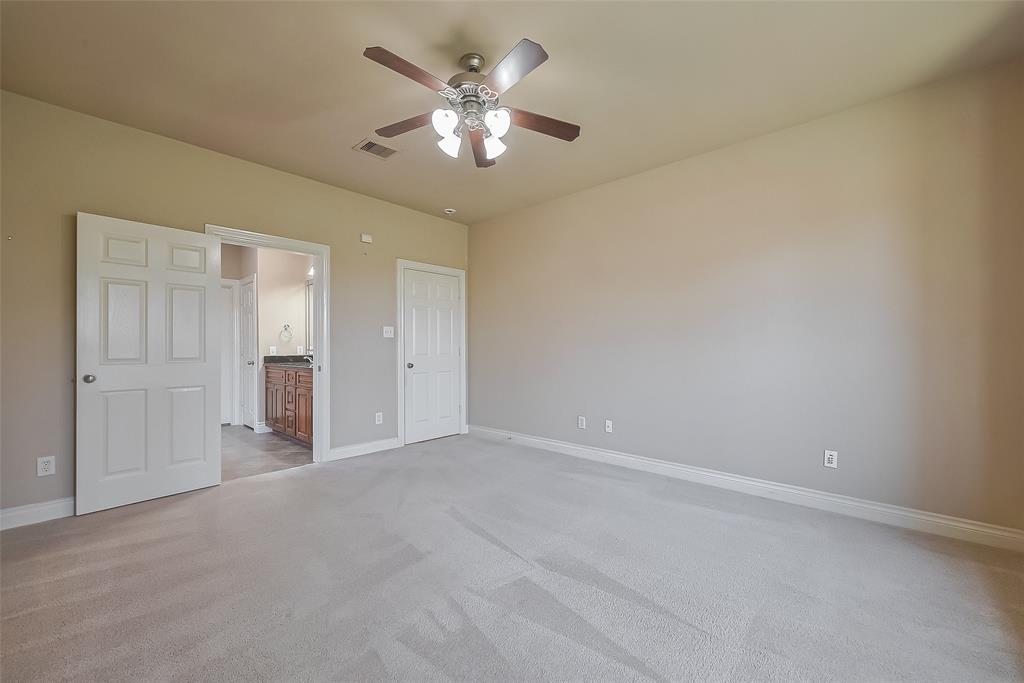 4131 Regal Stone Lane, Sugar Land, Texas image 33