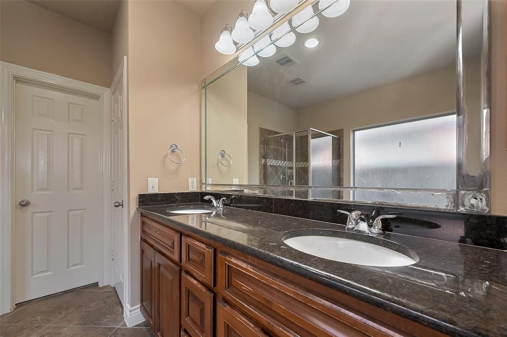 4131 Regal Stone Lane, Sugar Land, Texas image 35