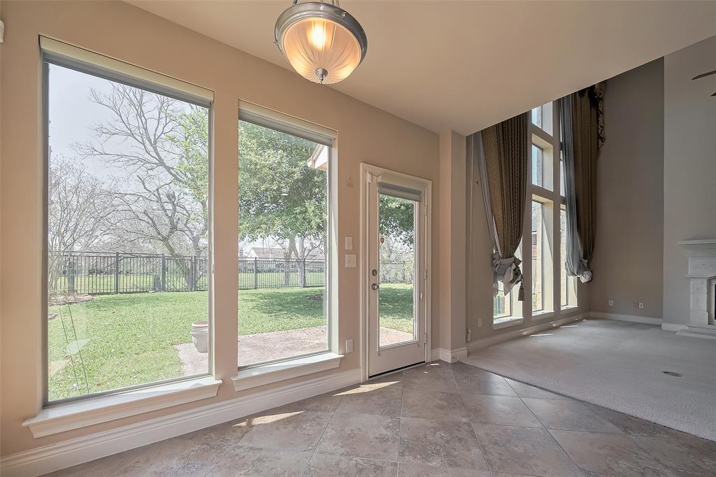 4131 Regal Stone Lane, Sugar Land, Texas image 14