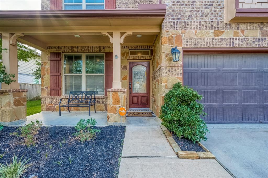 5115 Rue Dela Croix Drive