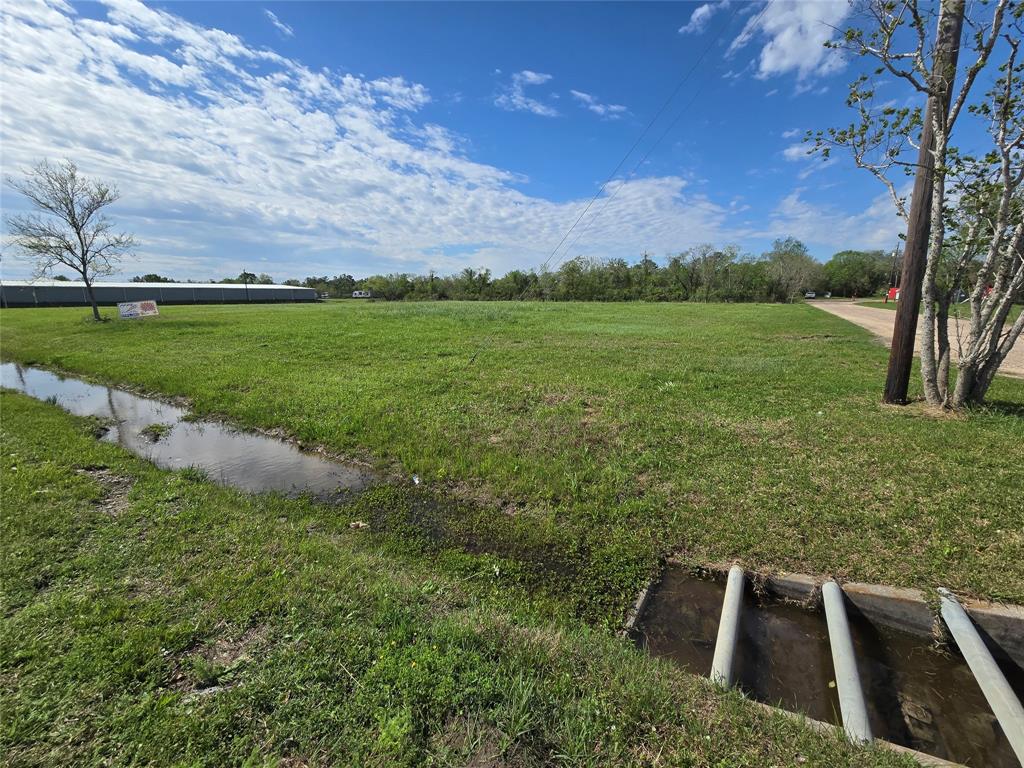 Hwy 3, League City, Texas image 5
