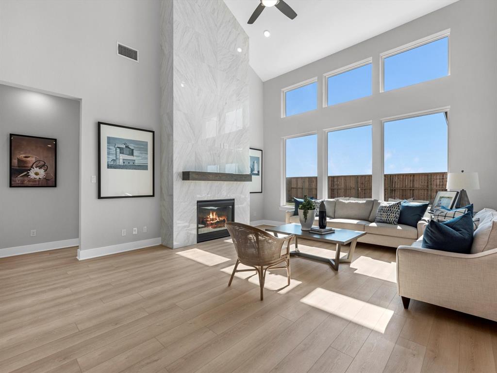 9303 Daisy Valley Drive