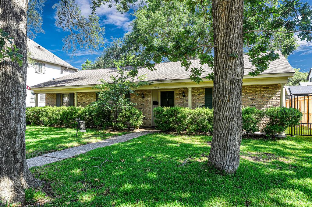 12726 Pebblebrook Drive