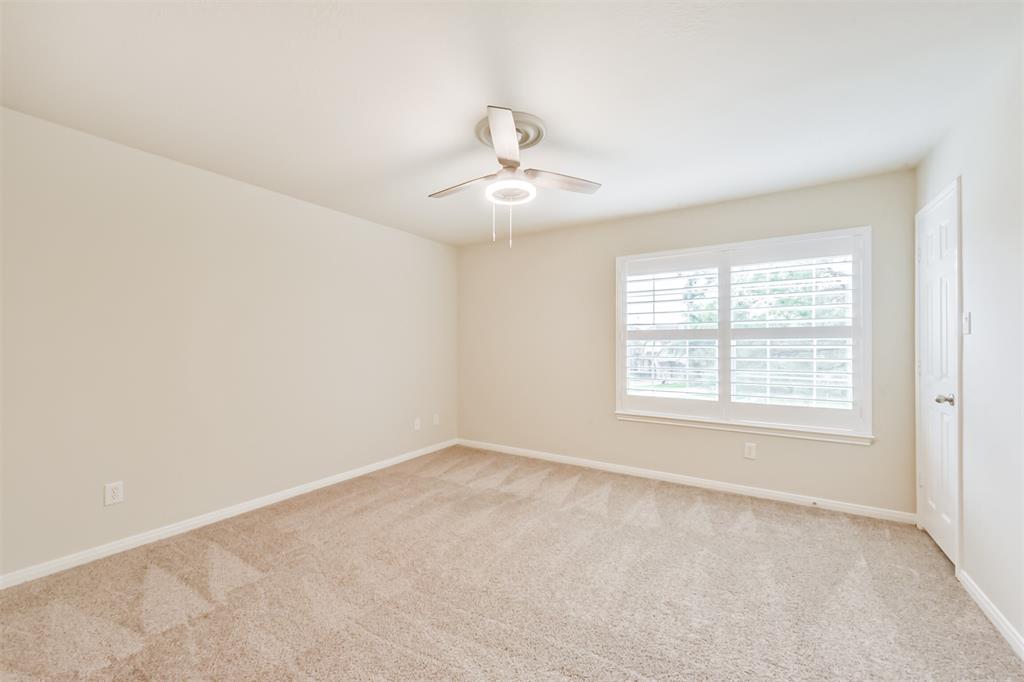 2401 Dry Bank Lane, Pearland, Texas image 34