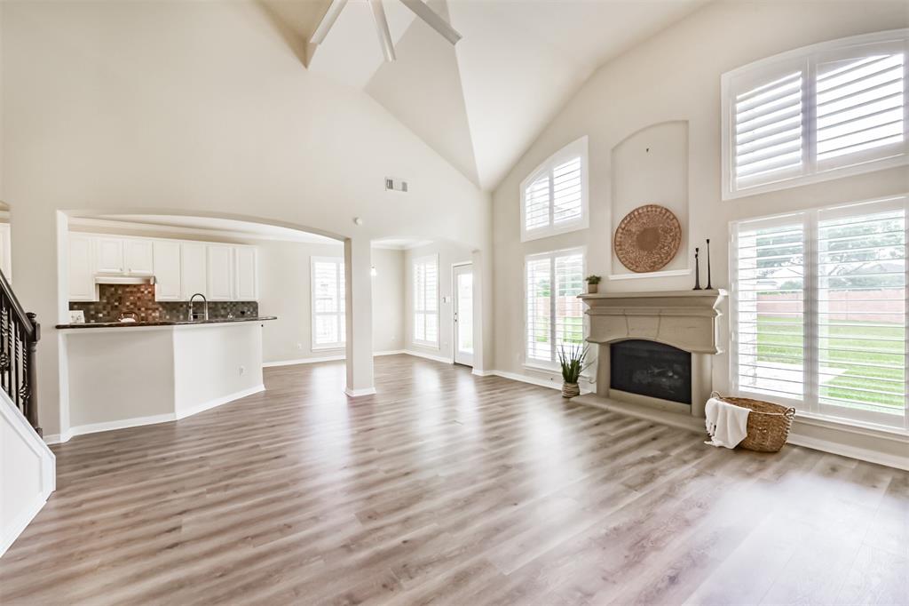 2401 Dry Bank Lane, Pearland, Texas image 5