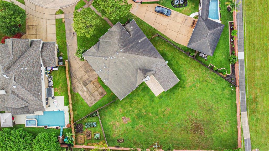 2401 Dry Bank Lane, Pearland, Texas image 44