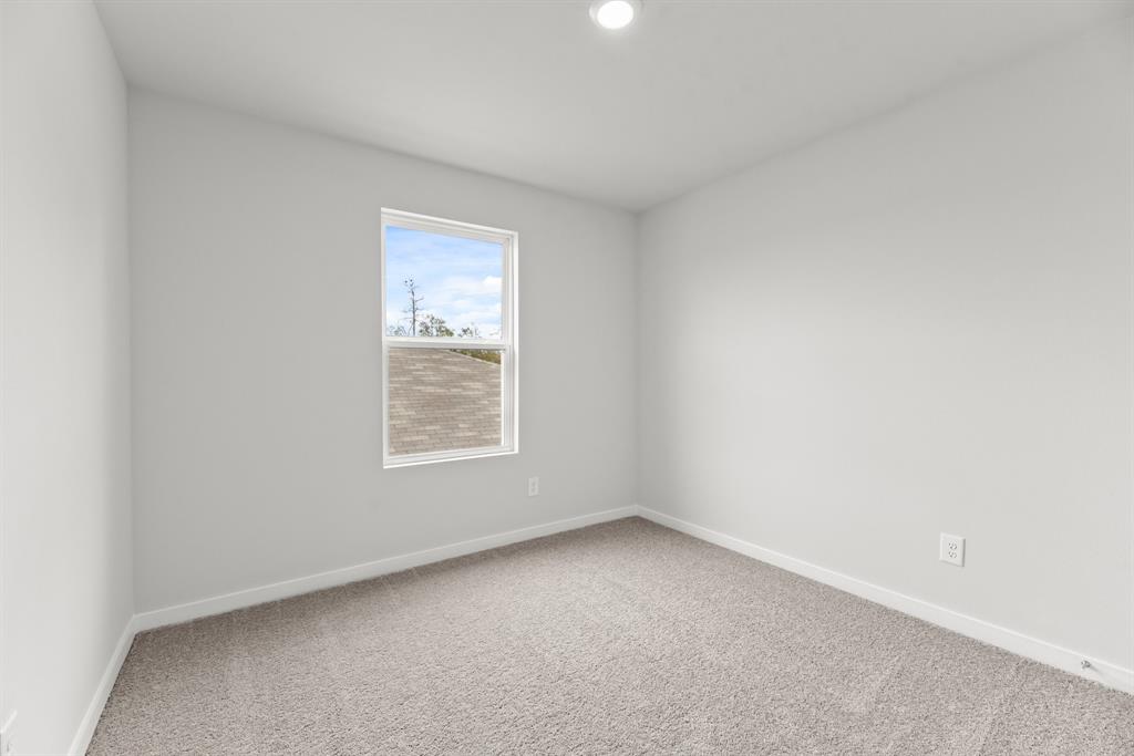 10743 Red Flagstone Drive, Conroe, Texas image 15