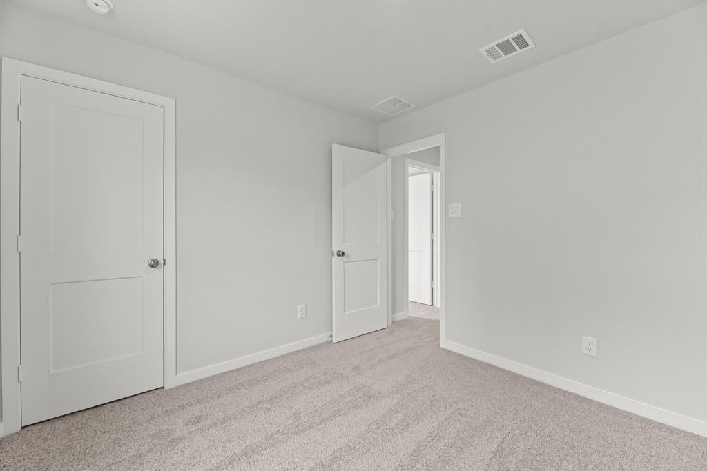 10743 Red Flagstone Drive, Conroe, Texas image 17