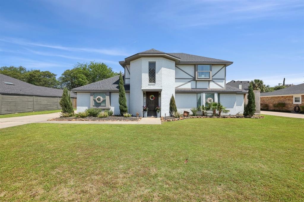 310 Yorkshire Lane, Port Neches, Texas image 1