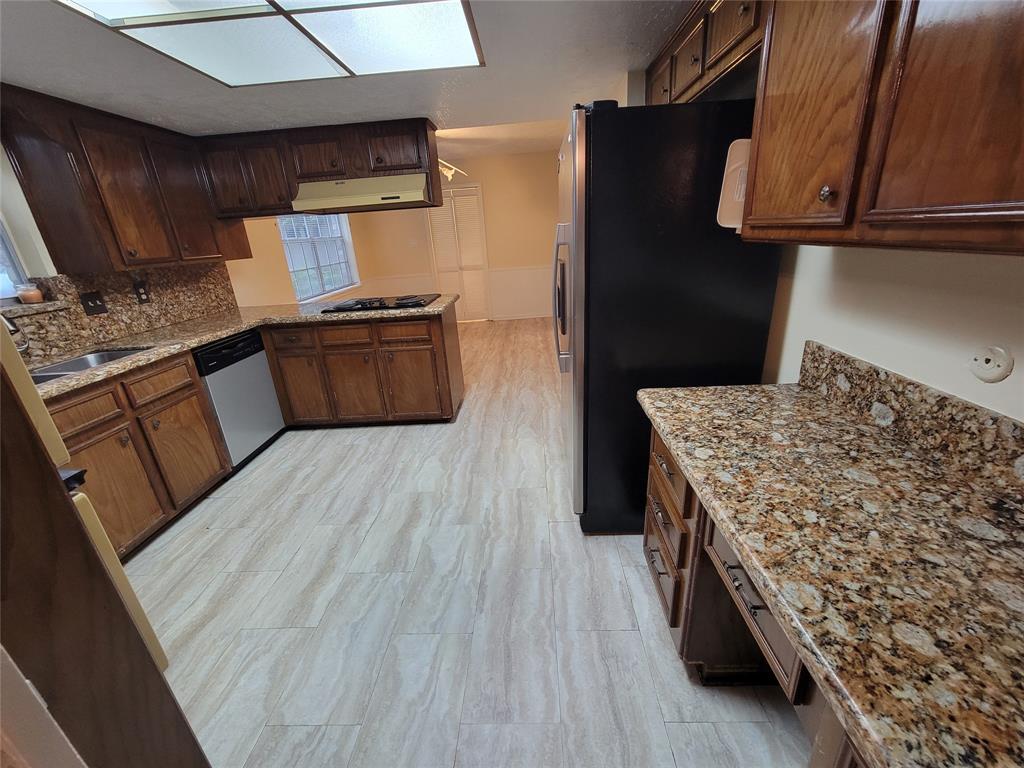 5211 Alamosa Lane, Spring, Texas image 16
