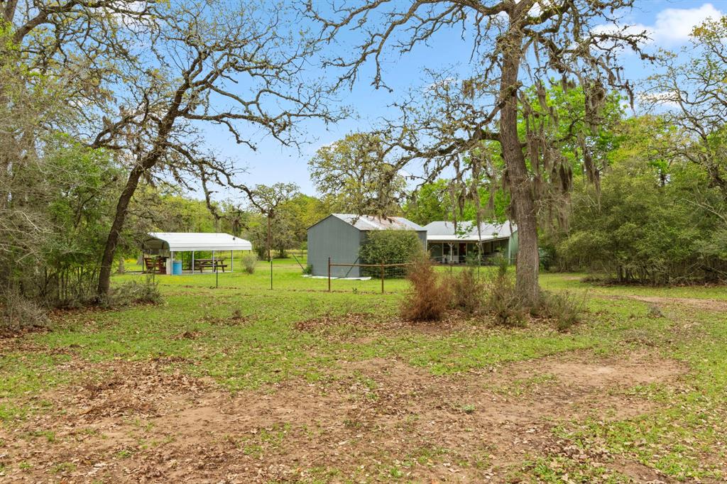 1031 Yearwood Lane, Columbus, Texas image 35