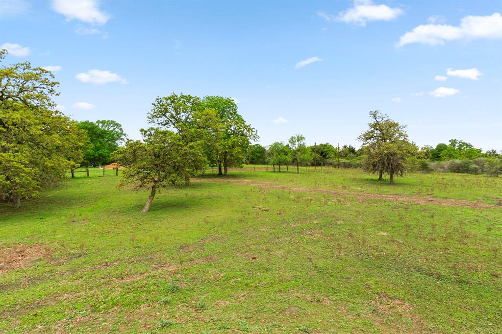 1031 Yearwood Lane, Columbus, Texas image 36