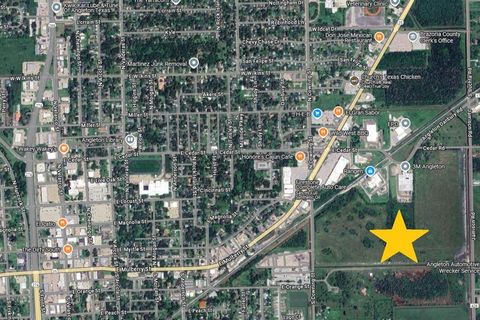 Vacant Land For Sale - 1600 E Cedar Street<br/> Angleton, TX 77515