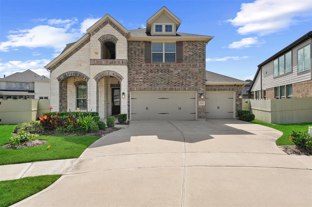 17040 Shy Leaf Court, Conroe, Texas image 1