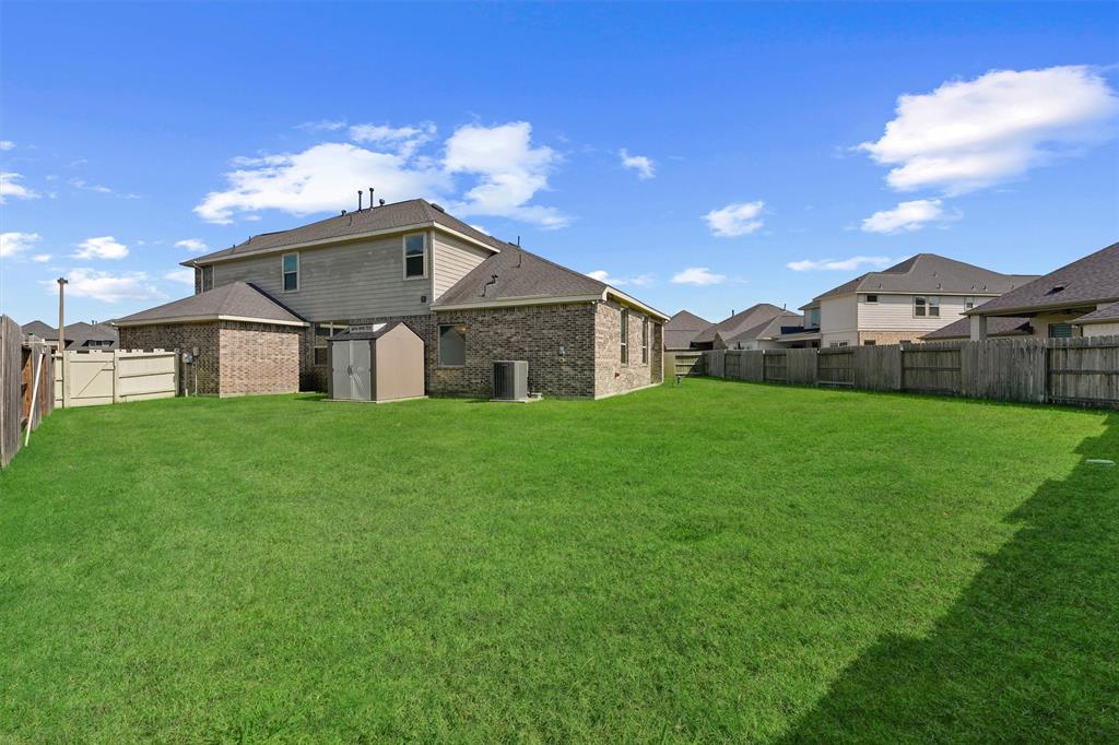 17040 Shy Leaf Court, Conroe, Texas image 26