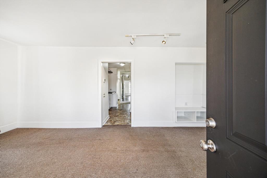 207 Trimble Street, Houston, Texas image 2