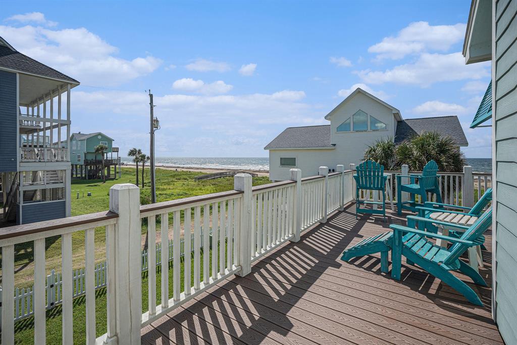 21233 Gulf Drive