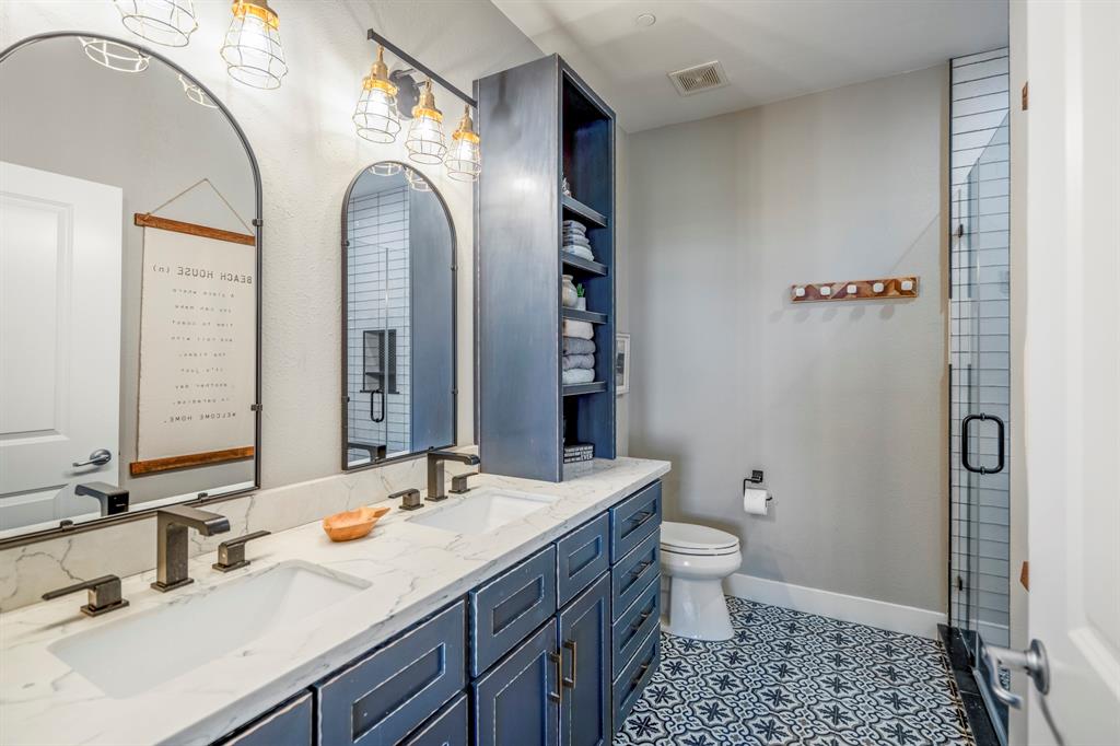 4221 Pointe West Drive #302, Galveston, Texas image 20