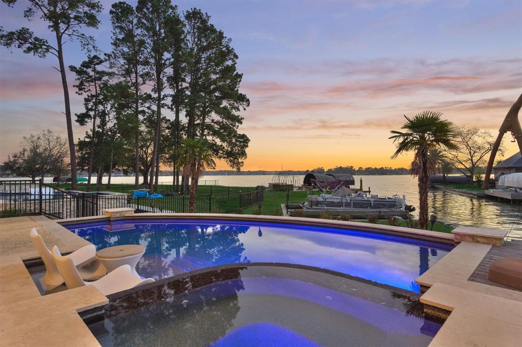 12838 Lakeshore Drive