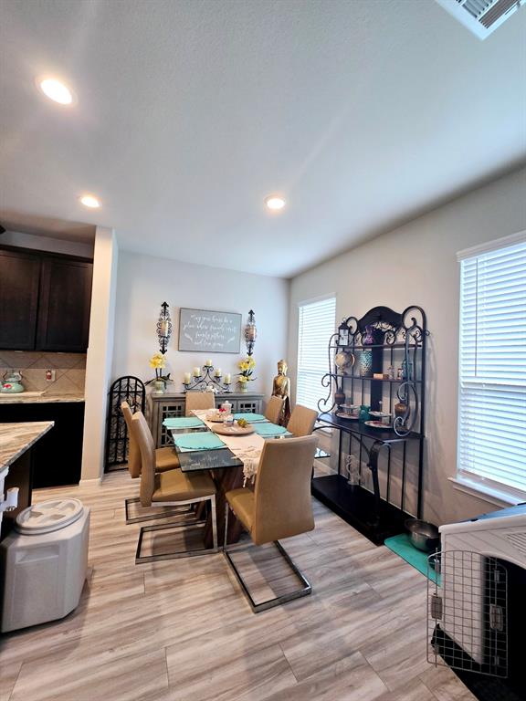 408 Long Beach Bay Drive, Katy, Texas image 15