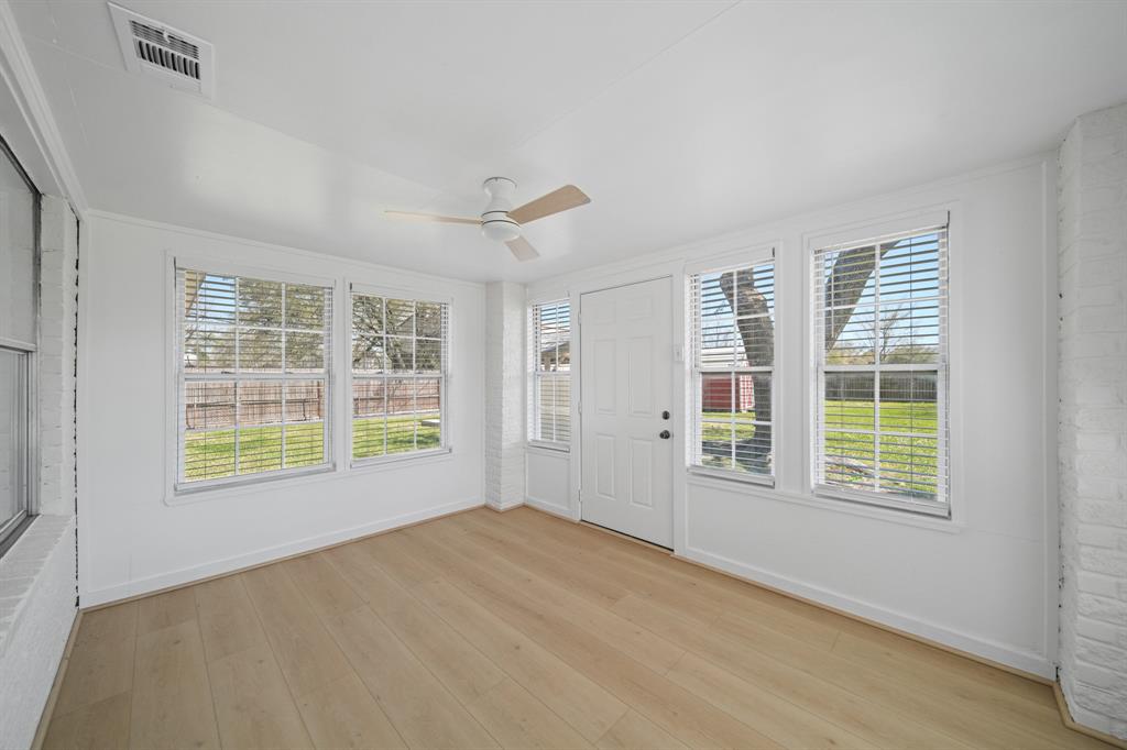 2105 Melanie Lane, Pearland, Texas image 17