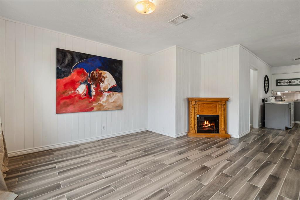507 Silverdale Drive, Conroe, Texas image 20