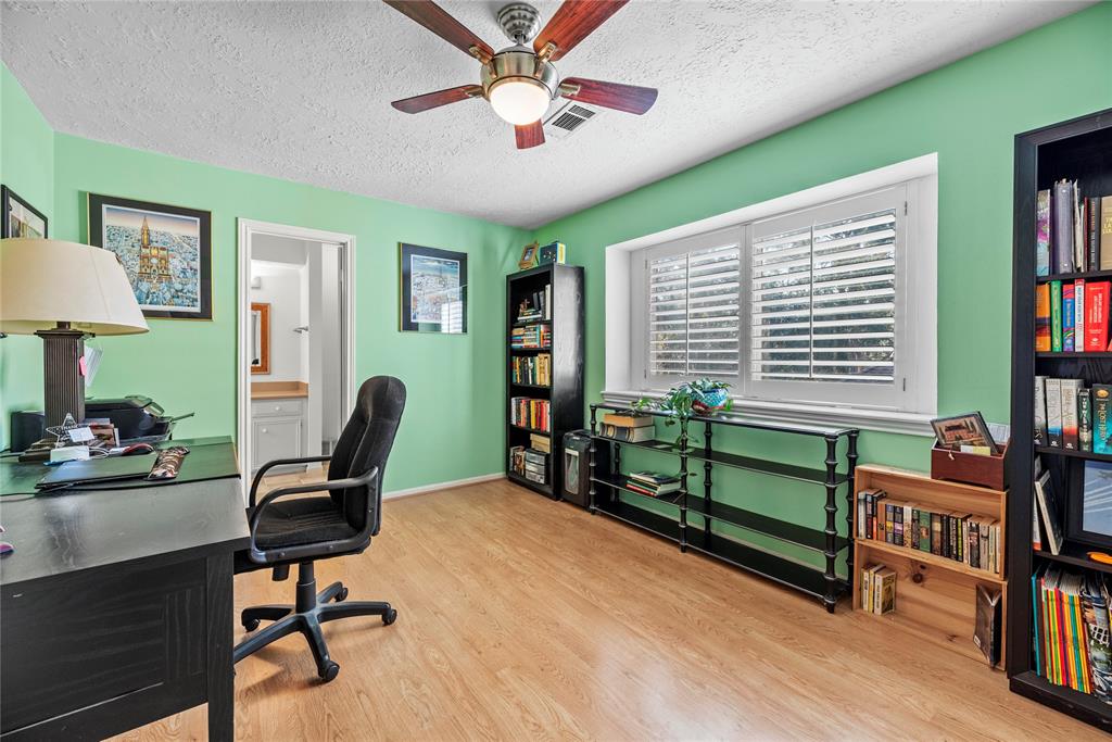922 Montview Drive, Katy, Texas image 31
