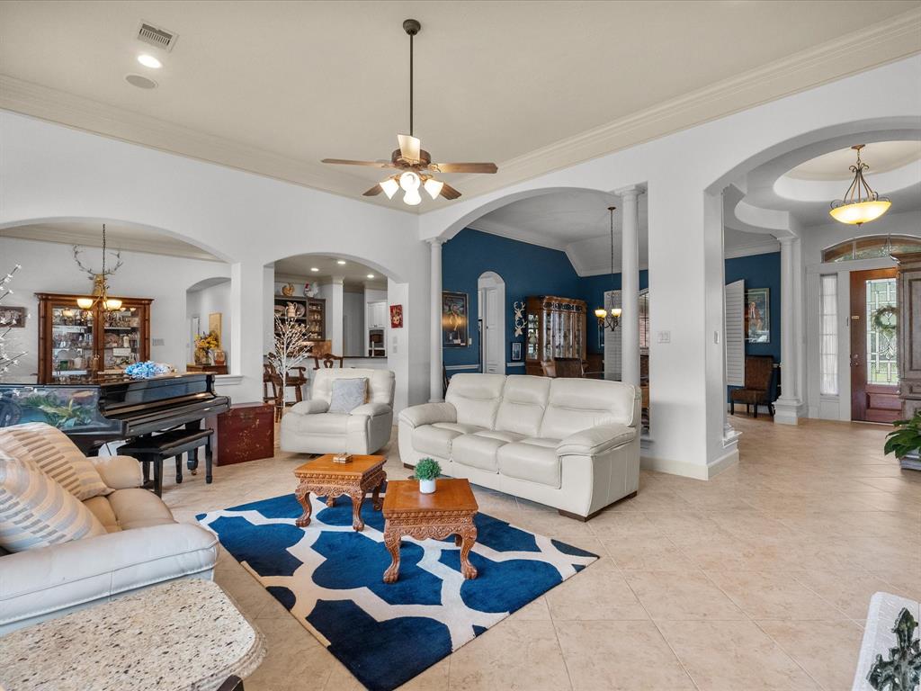 3609 Parkside Drive, Pearland, Texas image 10