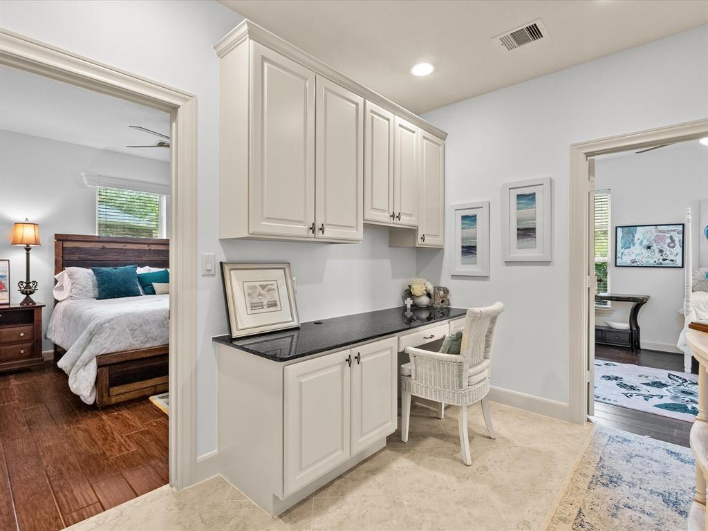 3609 Parkside Drive, Pearland, Texas image 20