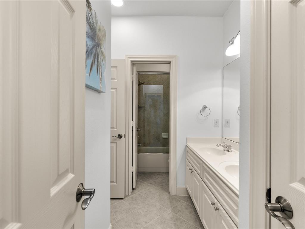 3609 Parkside Drive, Pearland, Texas image 23