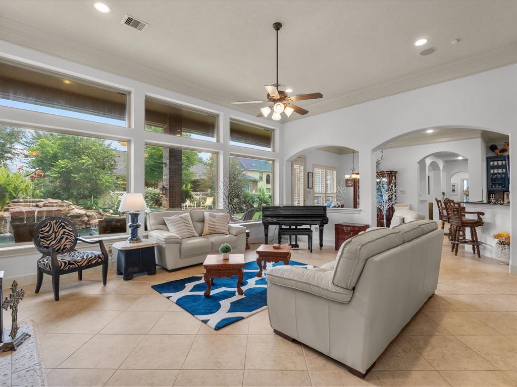 3609 Parkside Drive, Pearland, Texas image 9