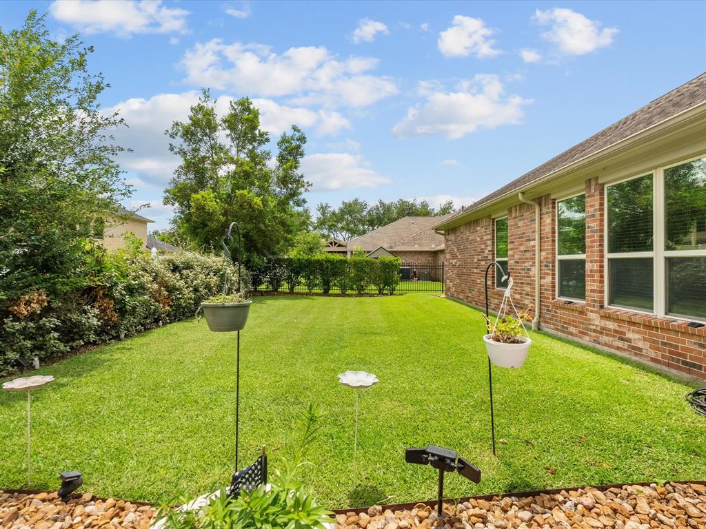 3609 Parkside Drive, Pearland, Texas image 37