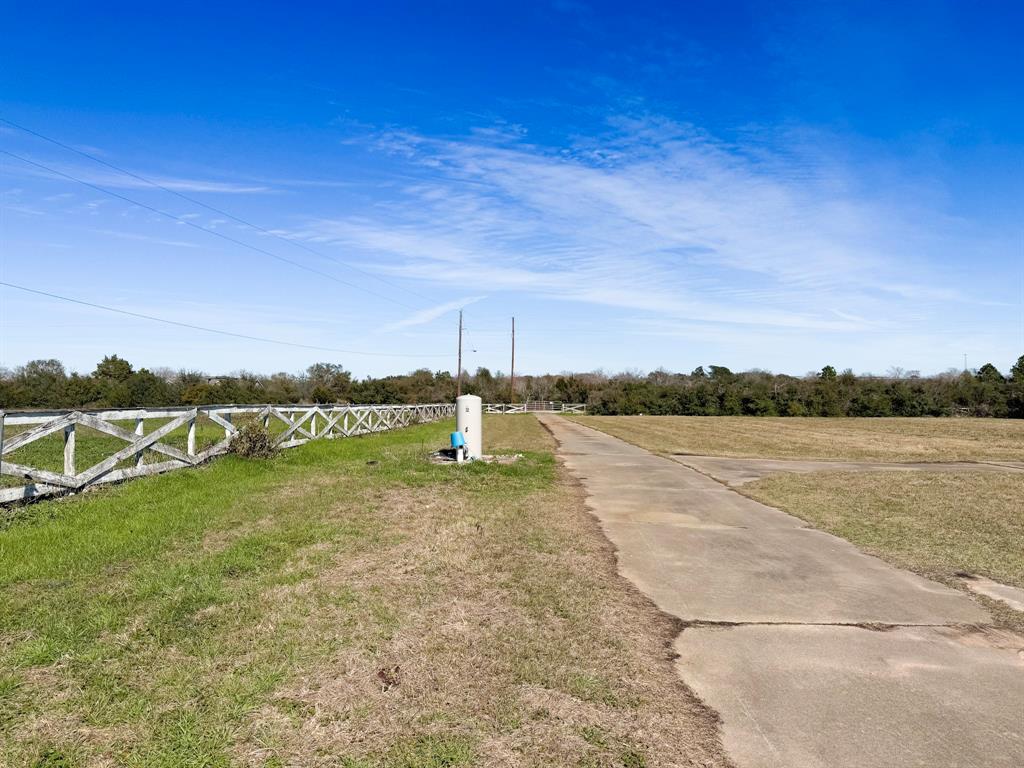 34211 Brumlow Road, Waller, Texas image 33
