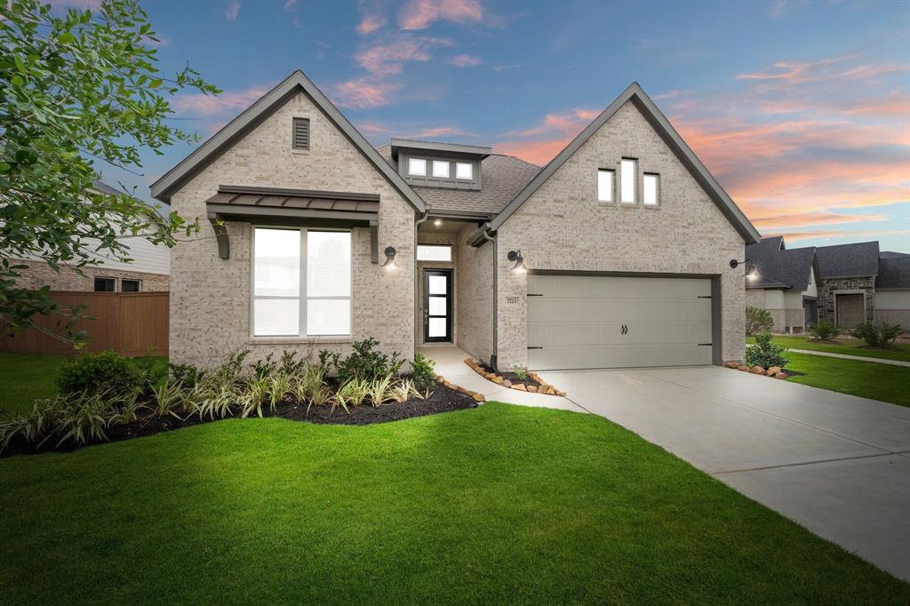 7723 Dream Rose Trail, Katy, Texas image 2