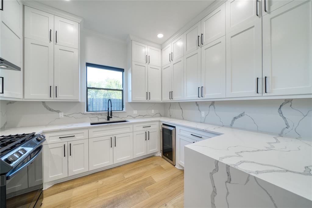 2420 Sumpter Street, Houston, Texas image 21