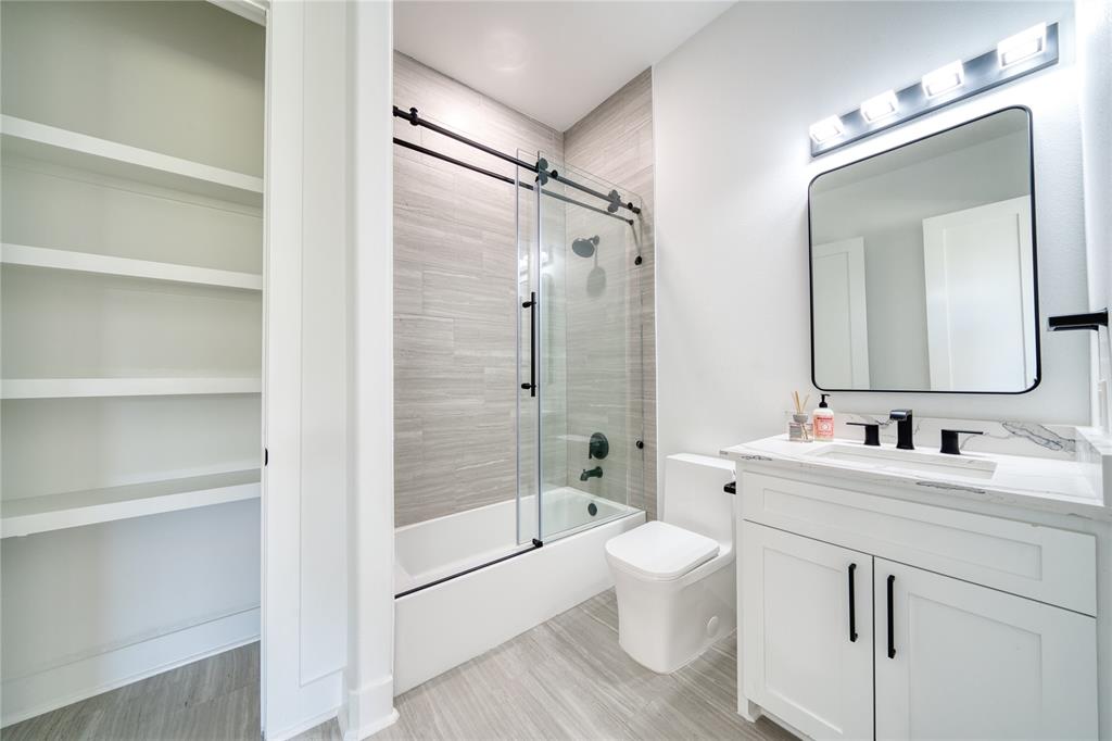 2420 Sumpter Street, Houston, Texas image 40