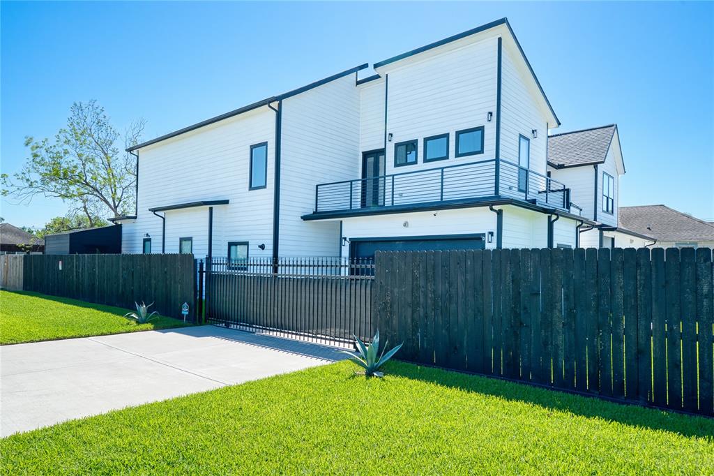 2420 Sumpter Street, Houston, Texas image 50