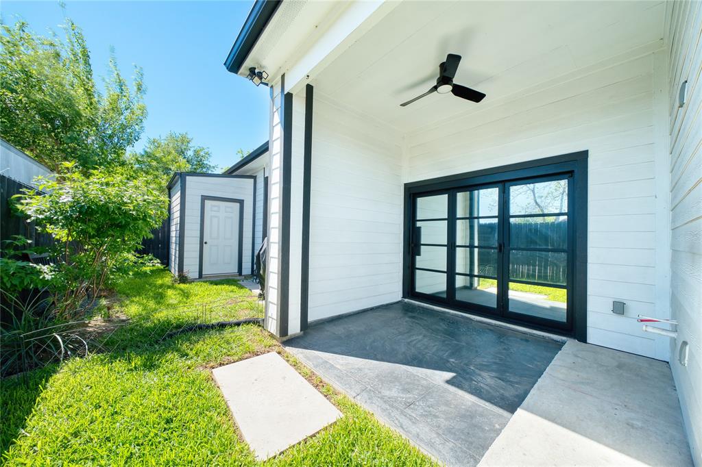 2420 Sumpter Street, Houston, Texas image 15