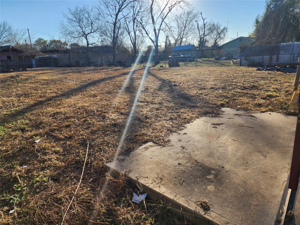 2425 Calvin Avenue, Houston, Texas image 4