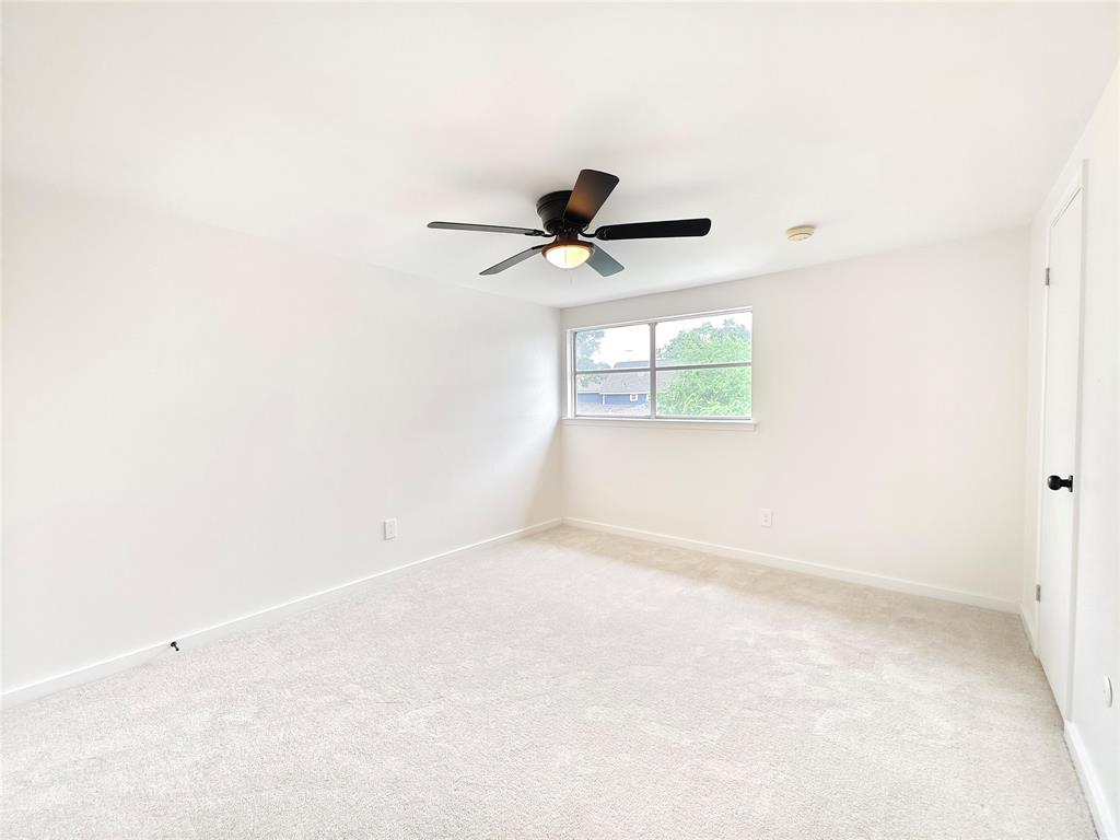 4106 Clovernook Lane, Seabrook, Texas image 37
